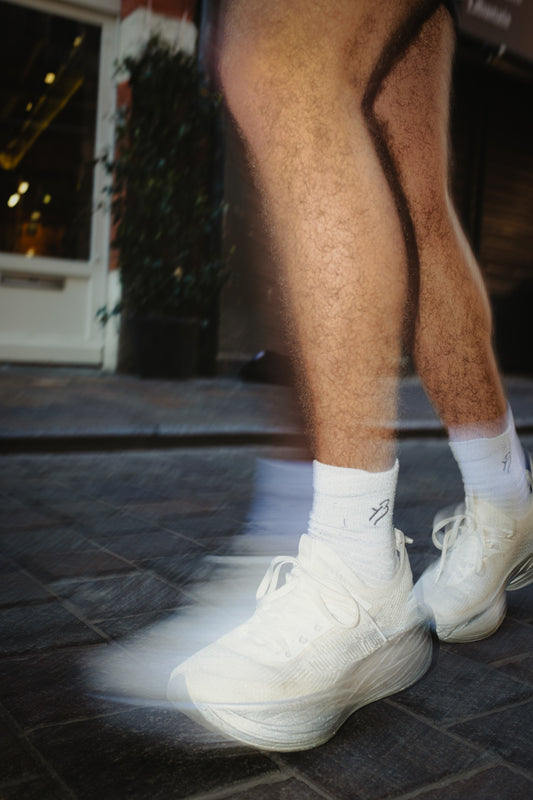ESSENTIAL PERFORMANCE SOCKS